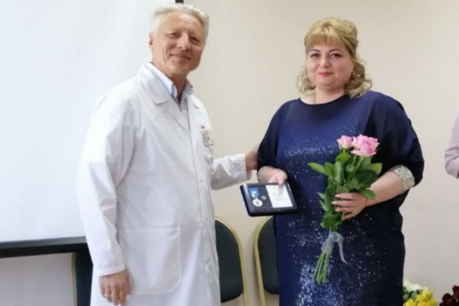 В преддверии Дня медицинского работника наградили медиков НФОБ