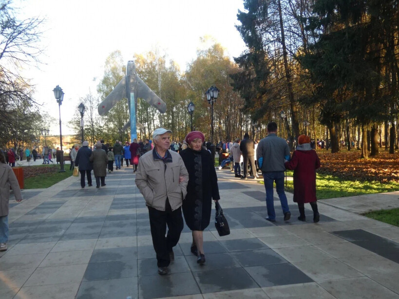 Под звуки оркестра: в микрорайоне Южный Наро-Фоминска состоялось долгожданное открытие парка после реконструкции