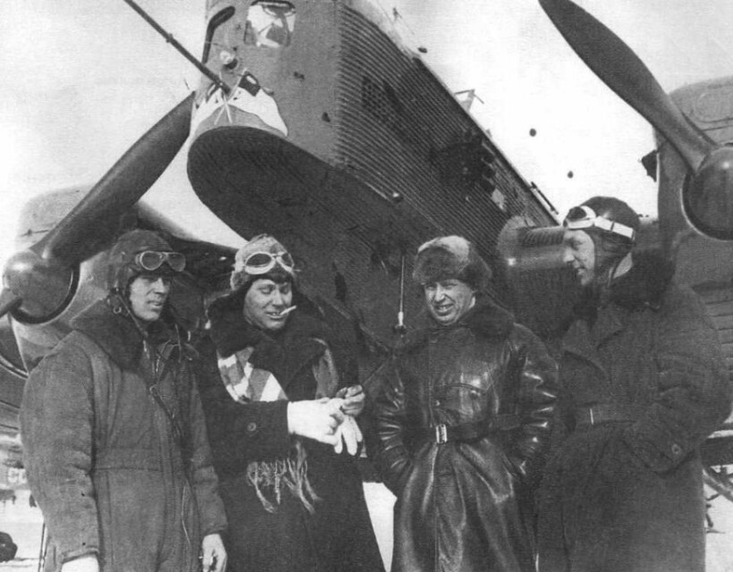 85 лет назад — впервые в мире на самолёте была достигнута самая северная точка Земного шара