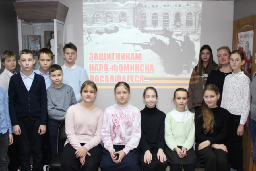 8 декабря в зале Воинской славы библиотеки поселка Селятино прошел тематический час под названием «Битва под Москвой. Наро-Фоминское направление»