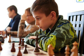Пятиклассник-шахматист вернулся с международного турнира в Сербии