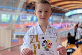 Серпухович завоевал серебро в весеннем турнире по каратэ «Кубок Надежд»
