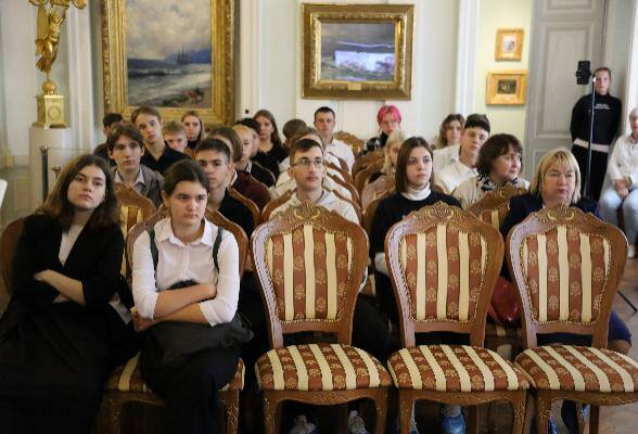 Ученики школы №11 г.о. Серпухов узнали секреты съемок фильма «Беслан, будем жить!»