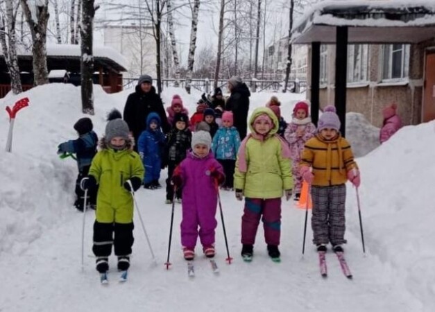 Для дошкольников Серпухова провели спортивный праздник «Зимняя олимпиада»