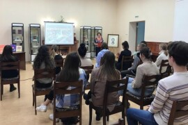 На виртуальной экскурсии студенты Серпуховского колледжа вспомнили всех павлинят и их родителей