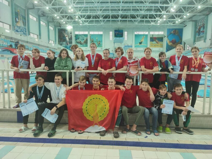 Серпуховские пловцы собрали богатый «урожай» медалей