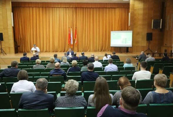 На оперативном совещании обсудили мероприятия, направленные на ликвидацию и предотвращение незаконных надписей и объявлений на объектах Серпухова