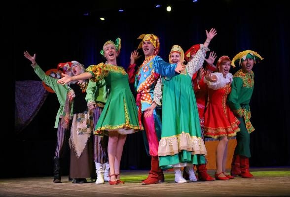 Детский музыкальный театр «Зазеркалье» готовится к открытию нового театрального сезона
